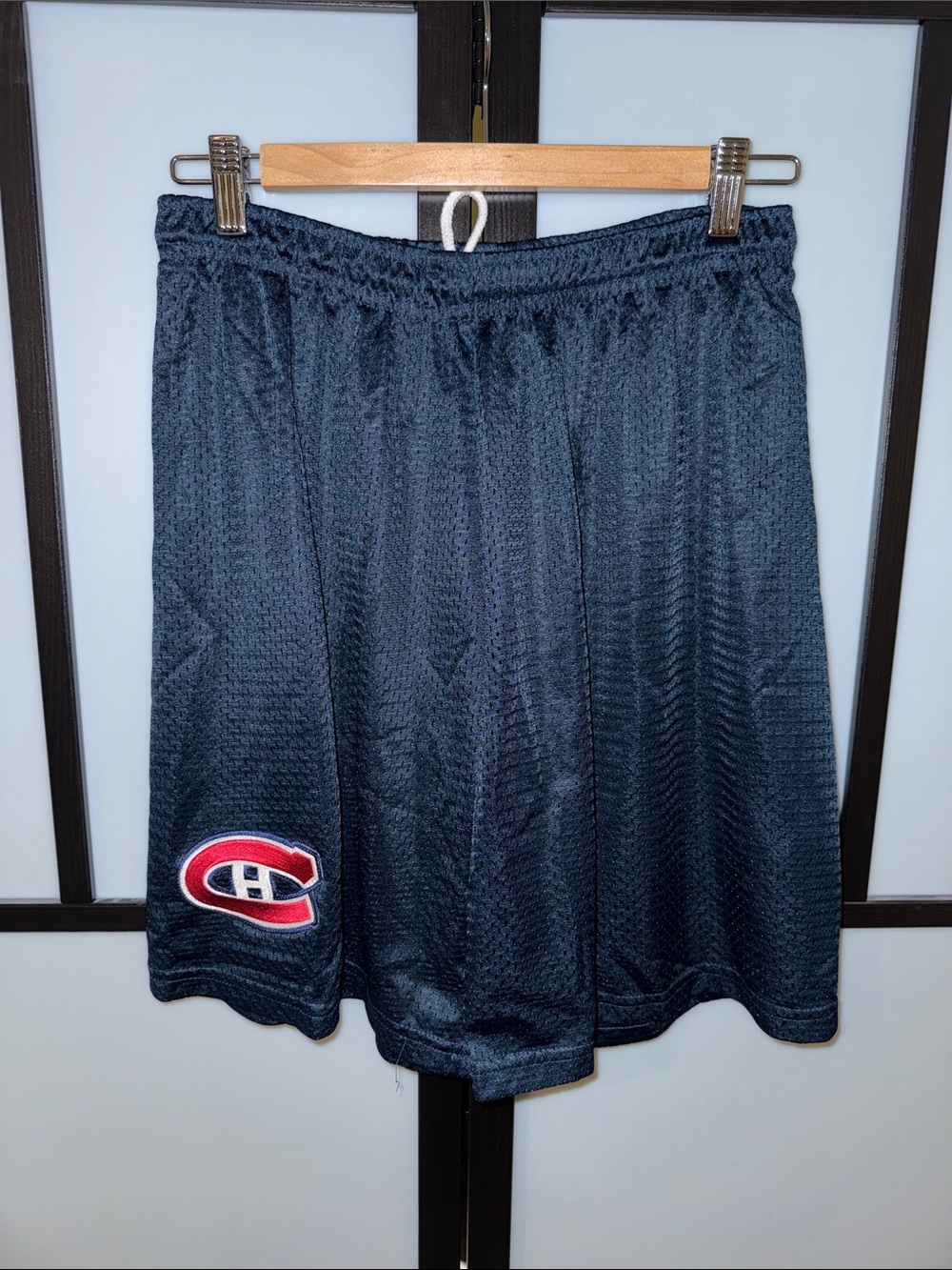 Men's Montreal Canadiens Calhoun Navy Blue Athletic Mesh Shorts - Size L